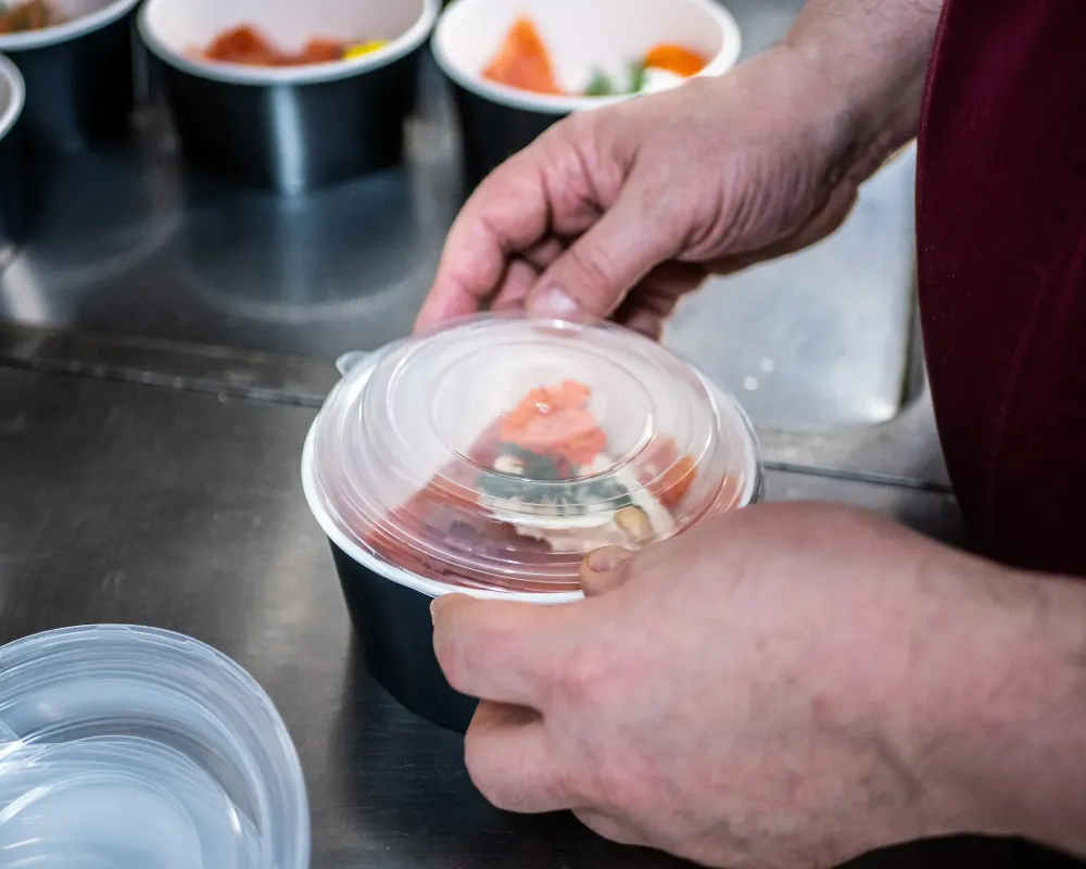 Vente à emporter à Mendionde